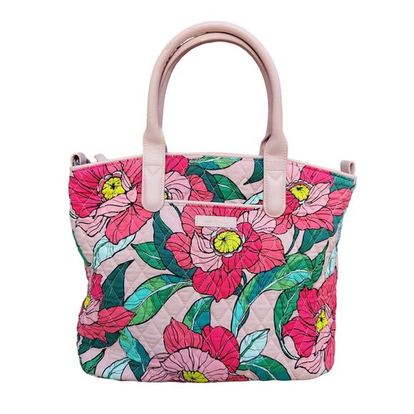 Vera Bradley Handbags - Pink Vera Bradley Floral Tote